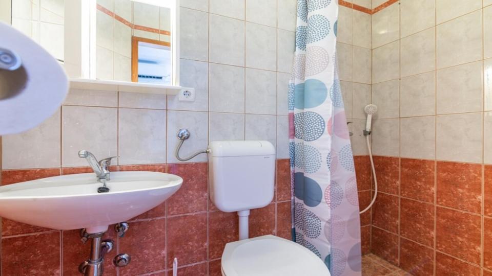Rooms & Studio Apartments By The Way バスカ エクステリア 写真